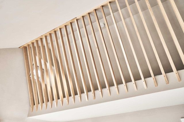 Das Flachshaus Ferienhaus - Schlafempore oder Hochbett mit eleganten Lamellen als Rausfallschutz (Photo 41)